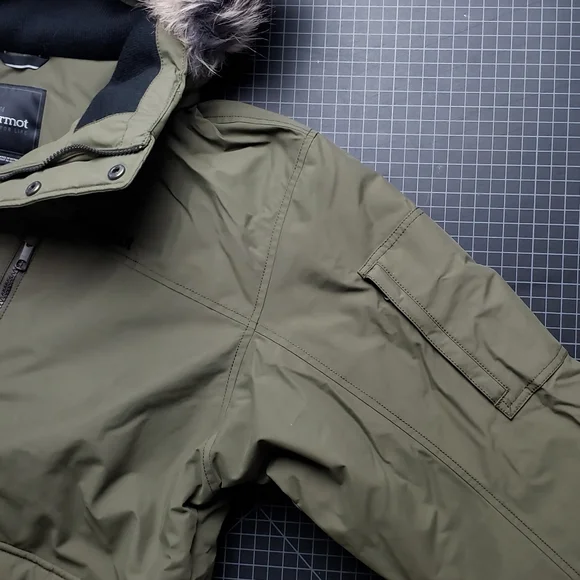 MARMOT STONEHAVEN JACKET - DEEP OLIVE